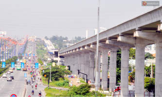 Lắp đường ray tuyến metro Bến Thành – Suối Tiên